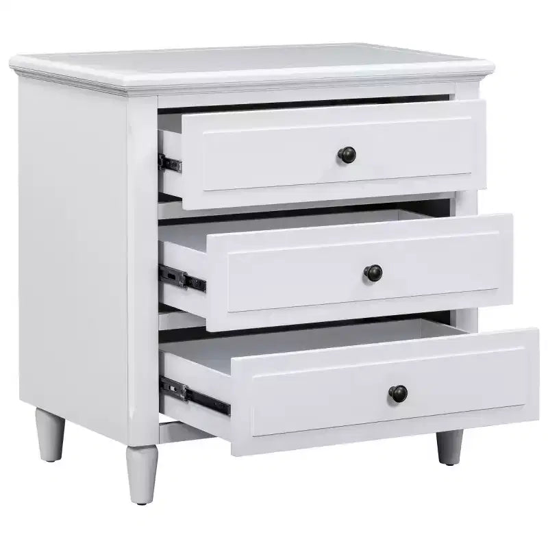Comodino moderno a 3 cassetti, elegante mobile laterale con maniglie in metallo e gambe in legno di gomma