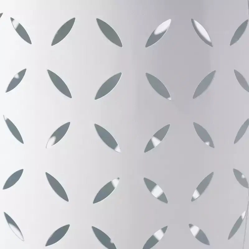 Tavolino d'appoggio cilindrico industriale accentato da 12 pollici con design a intaglio curvo per uso interno ed esterno