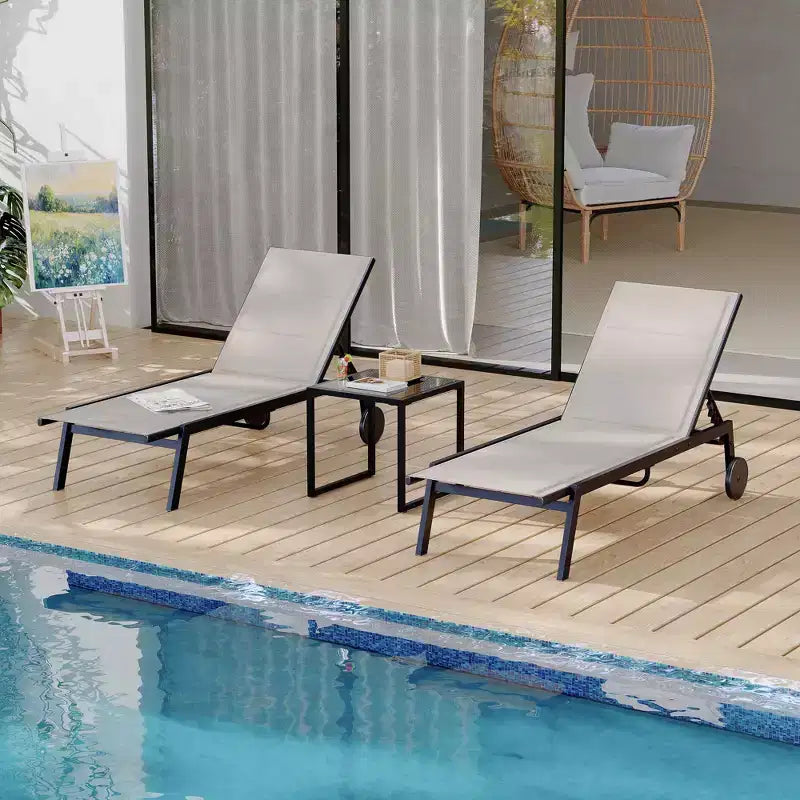 2 Sedie a Sdraio da Giardino in Tessuto con Tavolino, Set Sdraio da Esterno, Lettino da Piscina con Schienale Regolabile in 5 Posizioni, Sedia a Sdraio per Piscina, Giardino, Spiaggia